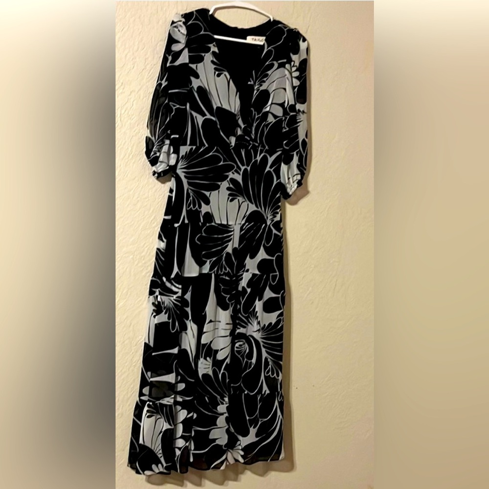 Taylor Black and White Maxi Dress with V-neck Bishop Sleeves